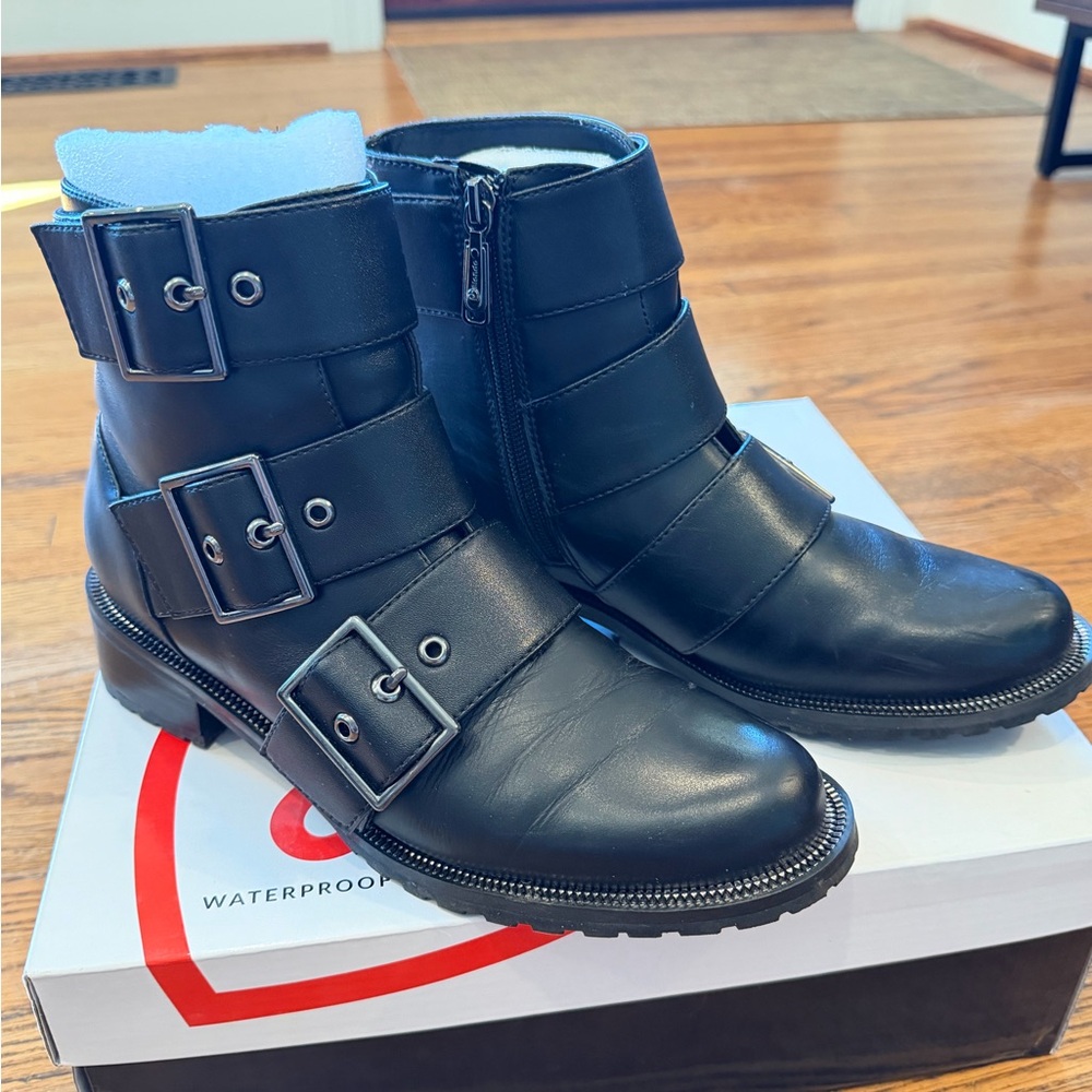 Blondo Black Ankle Boots with Buckle Straps